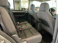 Volkswagen Touran 11