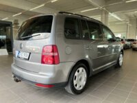 Volkswagen Touran 5