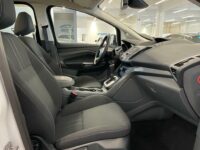 Ford Grand C-Max 13