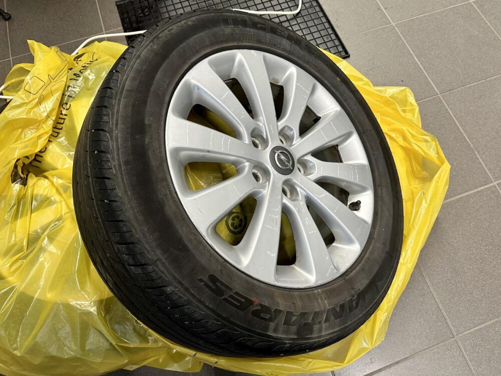 Opel Zafira Tourer 17