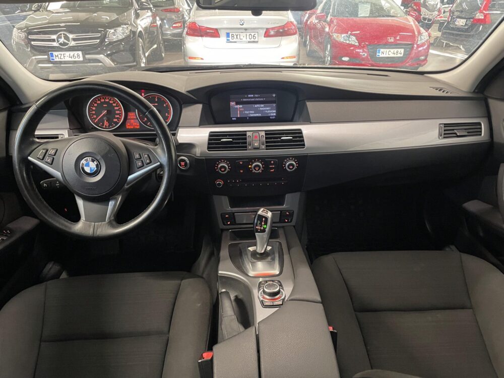 BMW 520 9