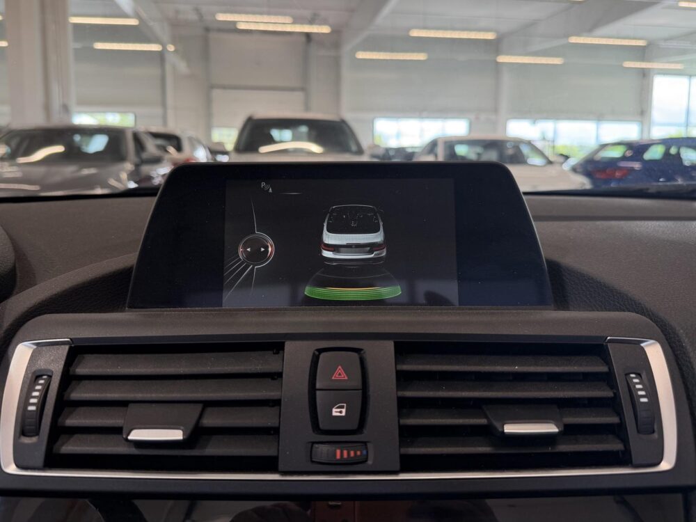 BMW 220 15