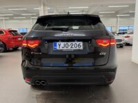 Jaguar F-Pace 4