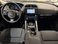 Jaguar F-Pace 7