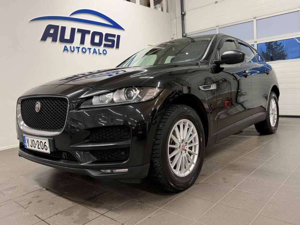 Jaguar F-Pace 1