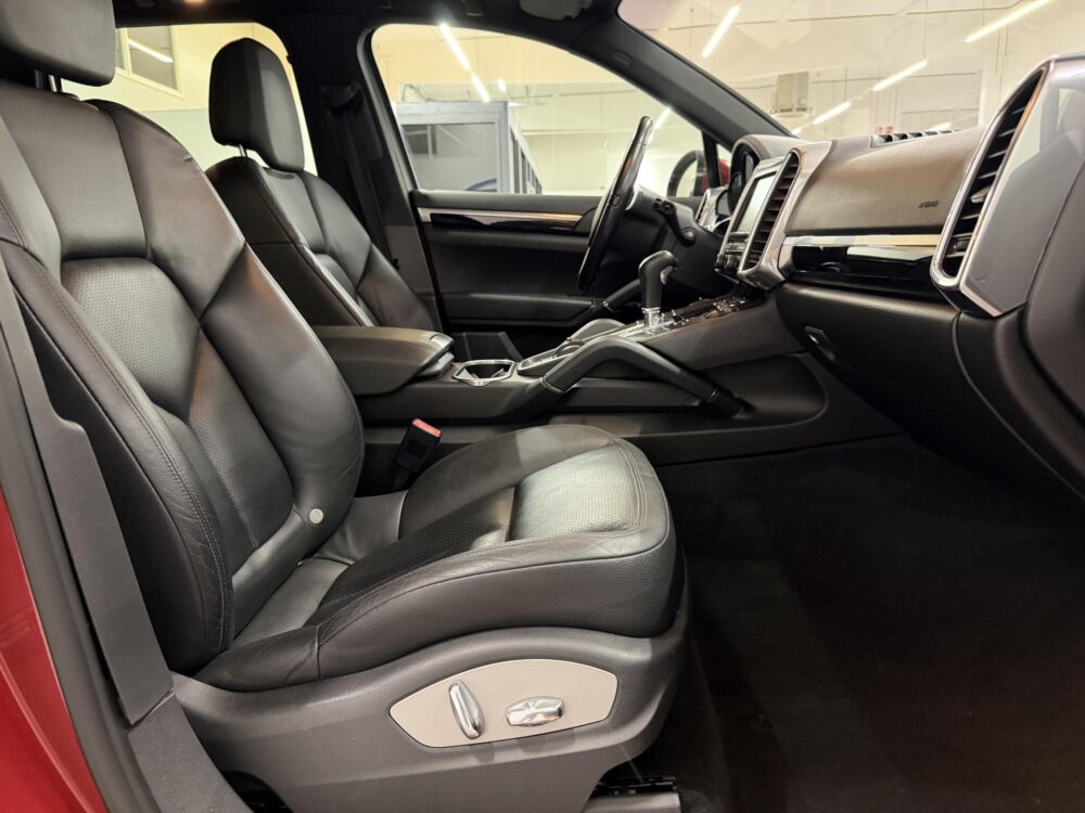 Porsche Cayenne 15