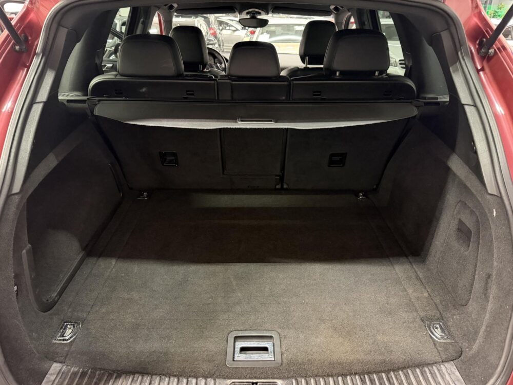 Porsche Cayenne 12
