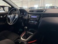 Nissan Qashqai 10