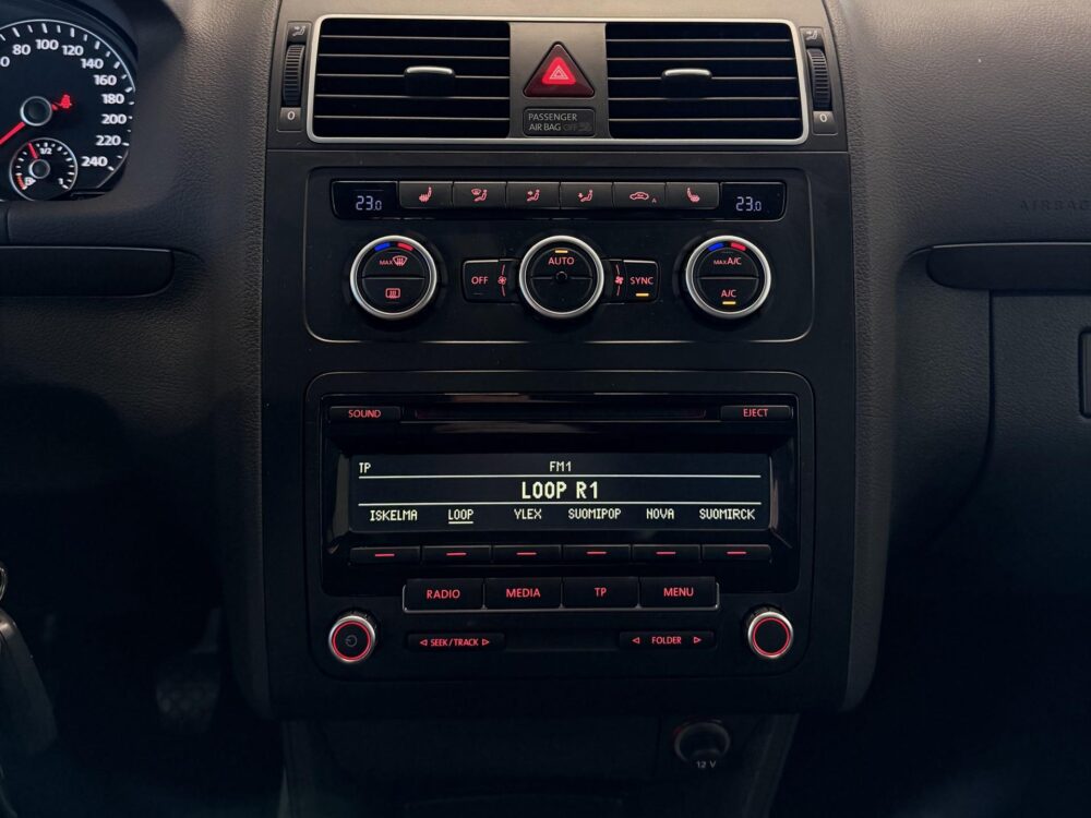 Volkswagen Touran 19