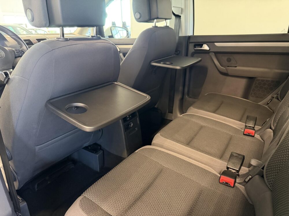 Volkswagen Touran 9