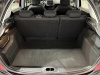 Peugeot 208 8