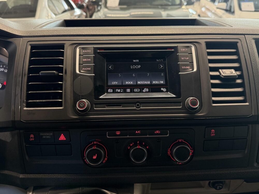 Volkswagen Transporter 19