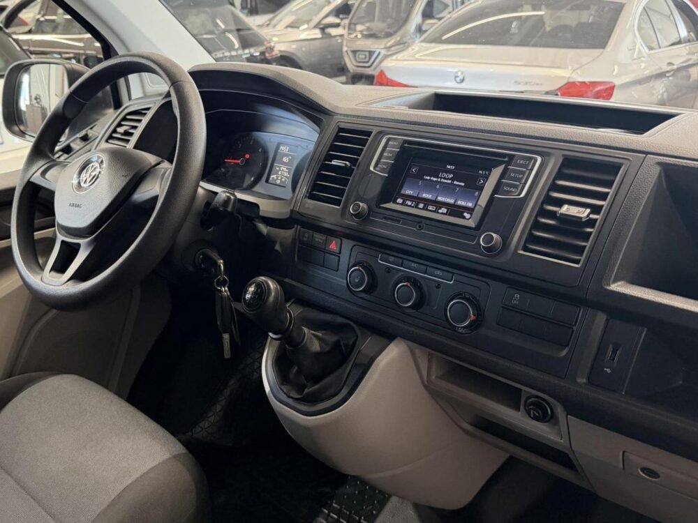 Volkswagen Transporter 15