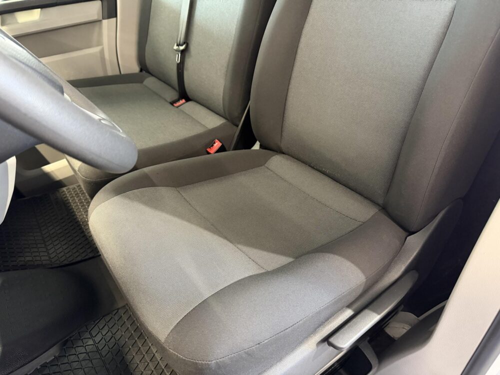 Volkswagen Transporter 9