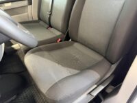 Volkswagen Transporter 9