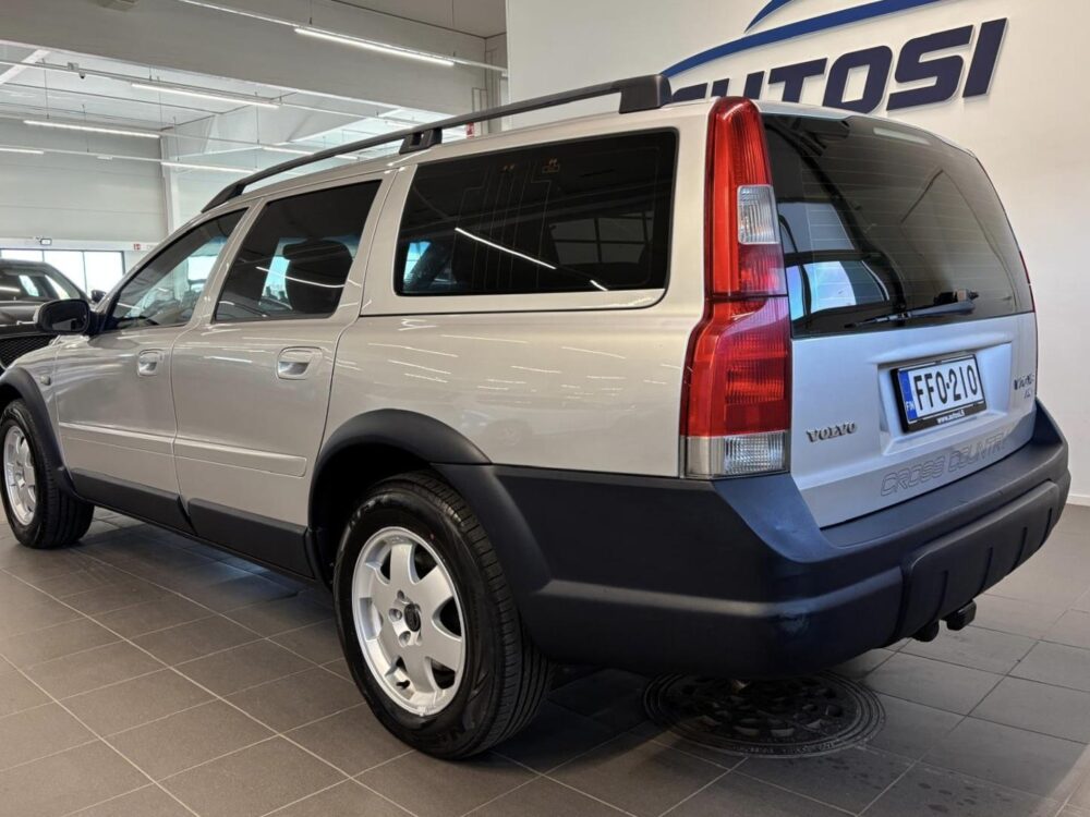 Volvo XC70 3