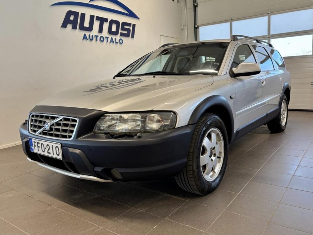 Volvo XC70 1
