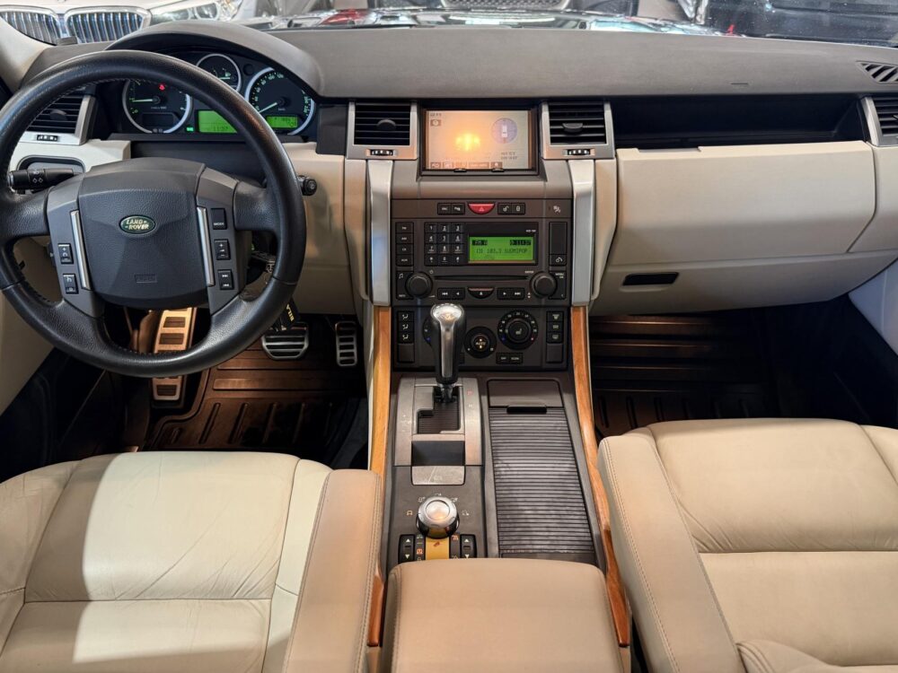 Land Rover Range Rover Sport 8