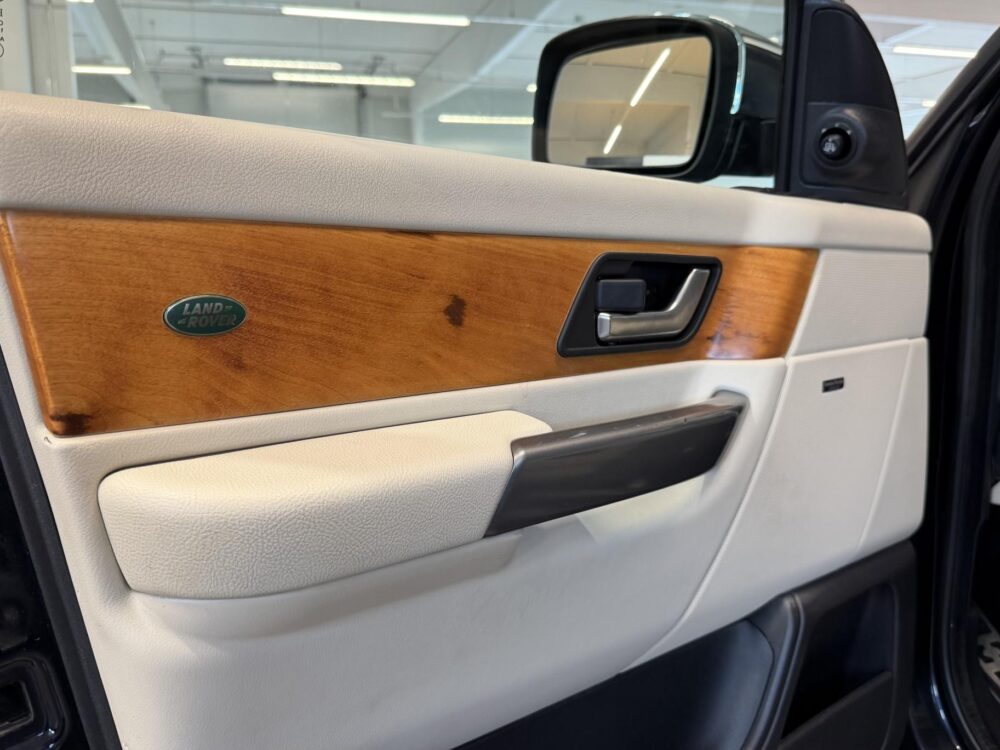 Land Rover Range Rover Sport 24