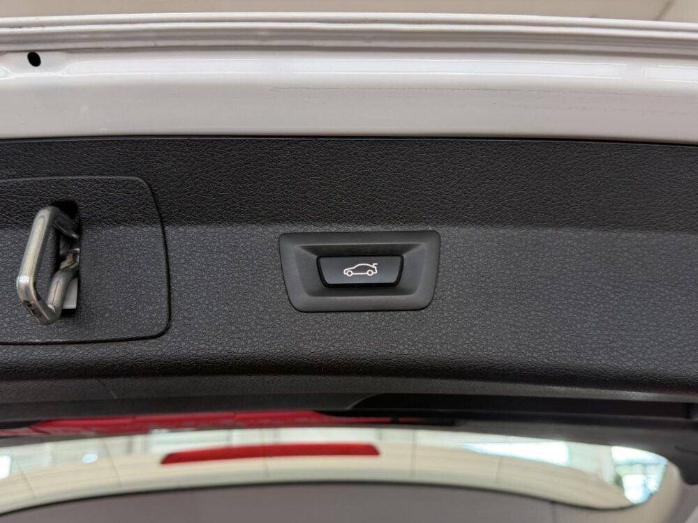 BMW 216 14