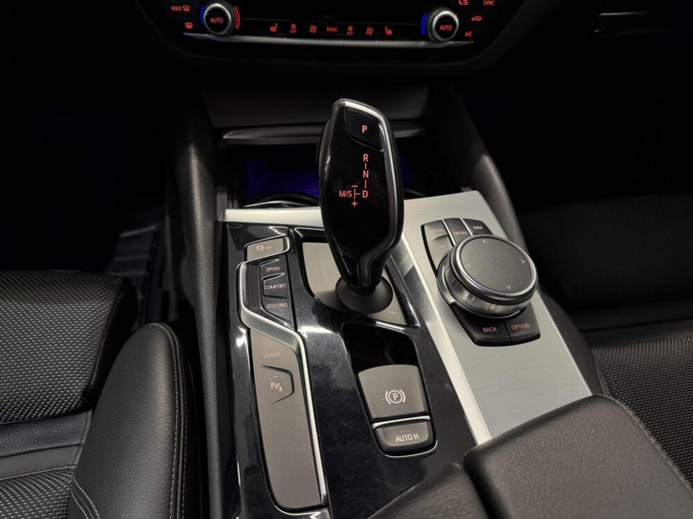 BMW 530 21