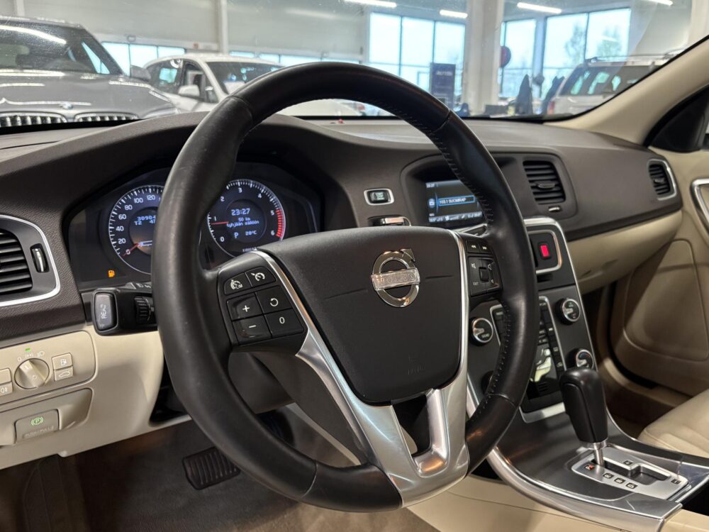 Volvo S60 14