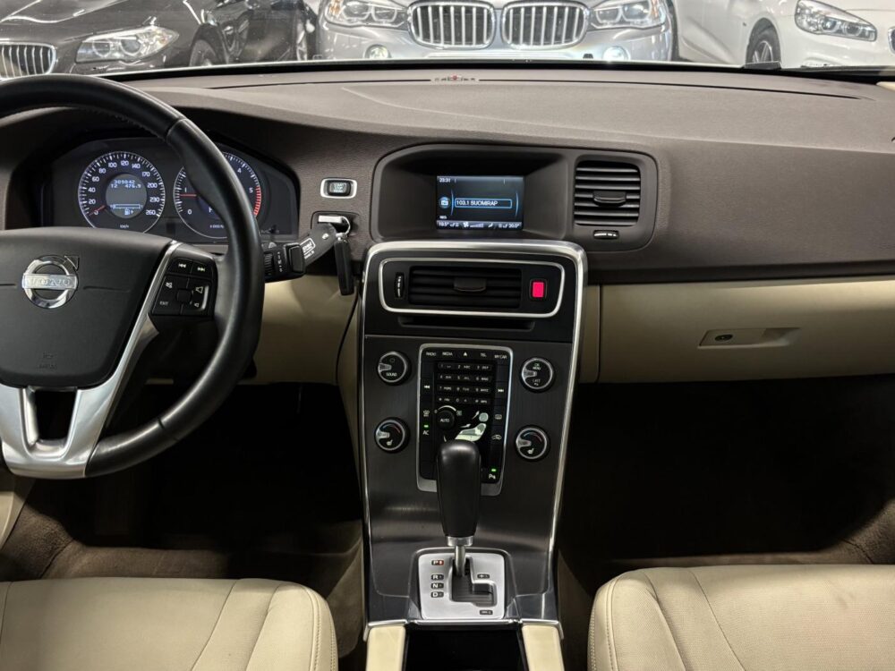 Volvo S60 12