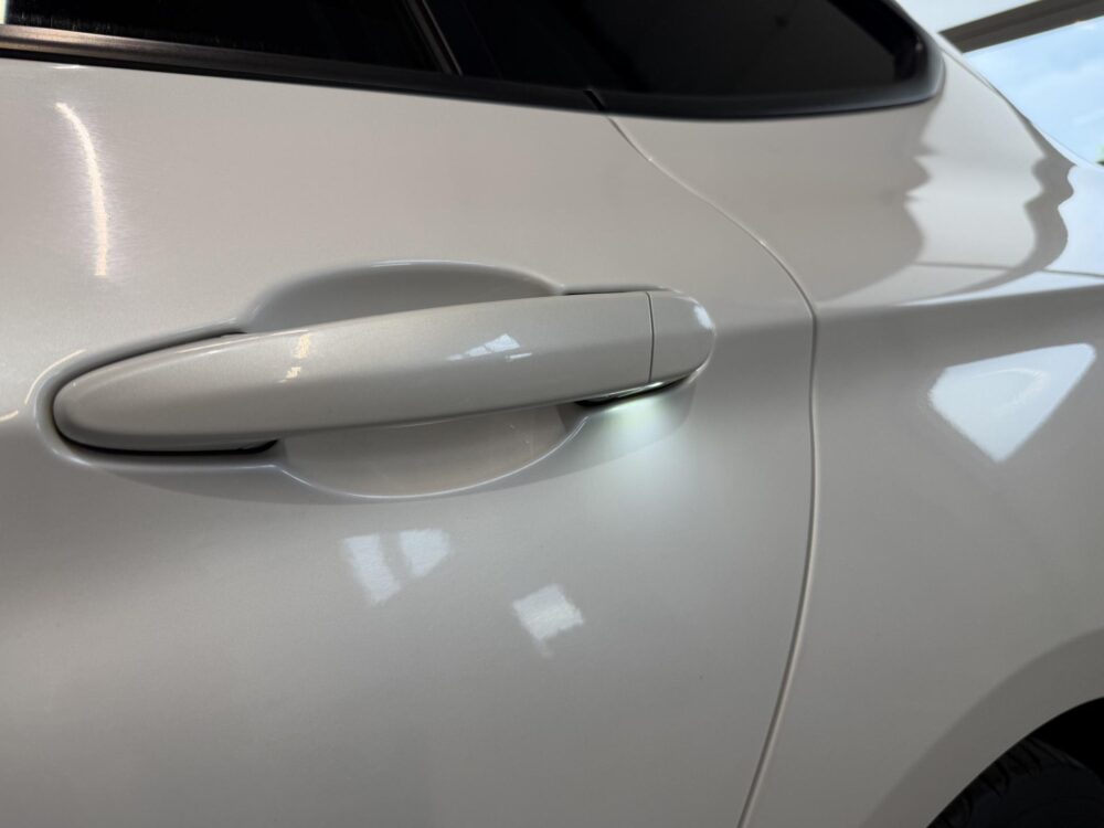 BMW 320 Gran Turismo 18