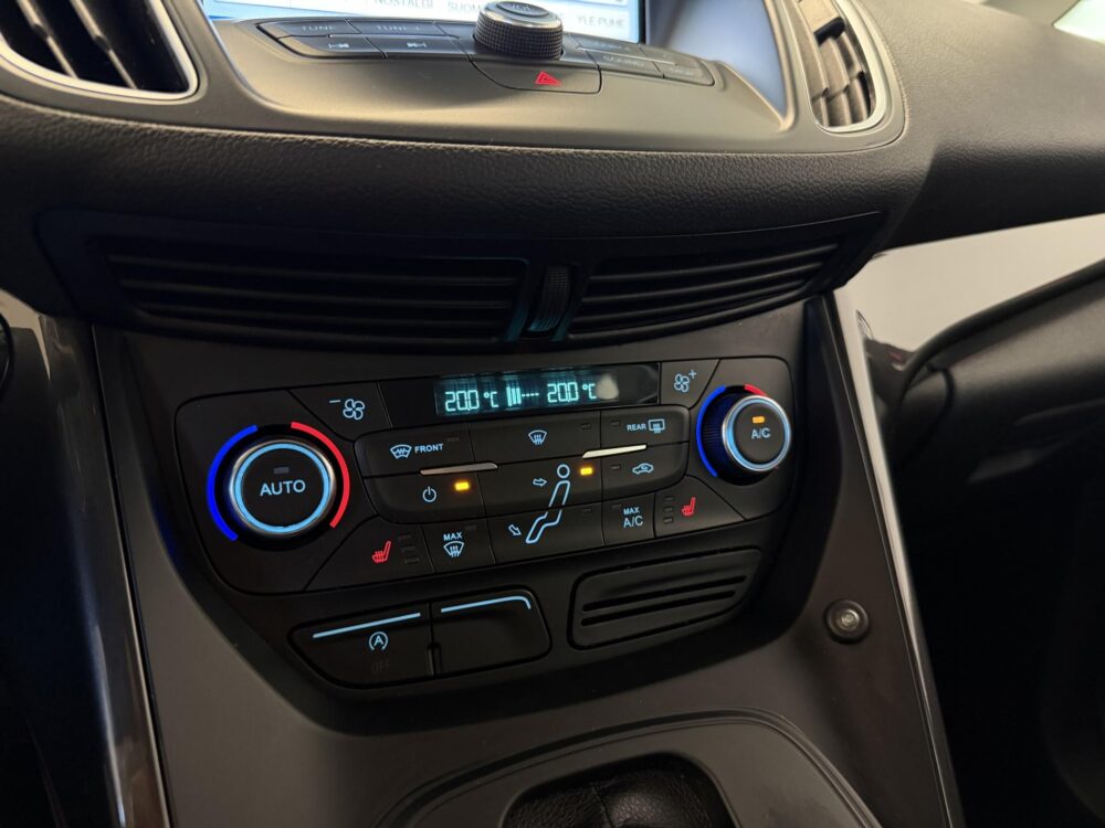 Ford Grand C-Max 16
