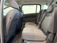 Ford Grand C-Max 8
