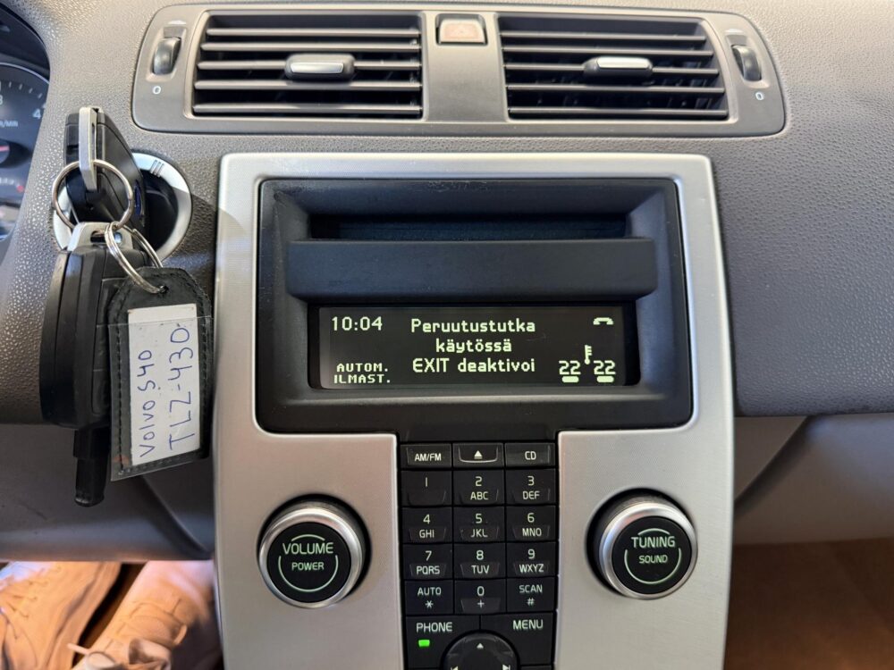 Volvo S40 13