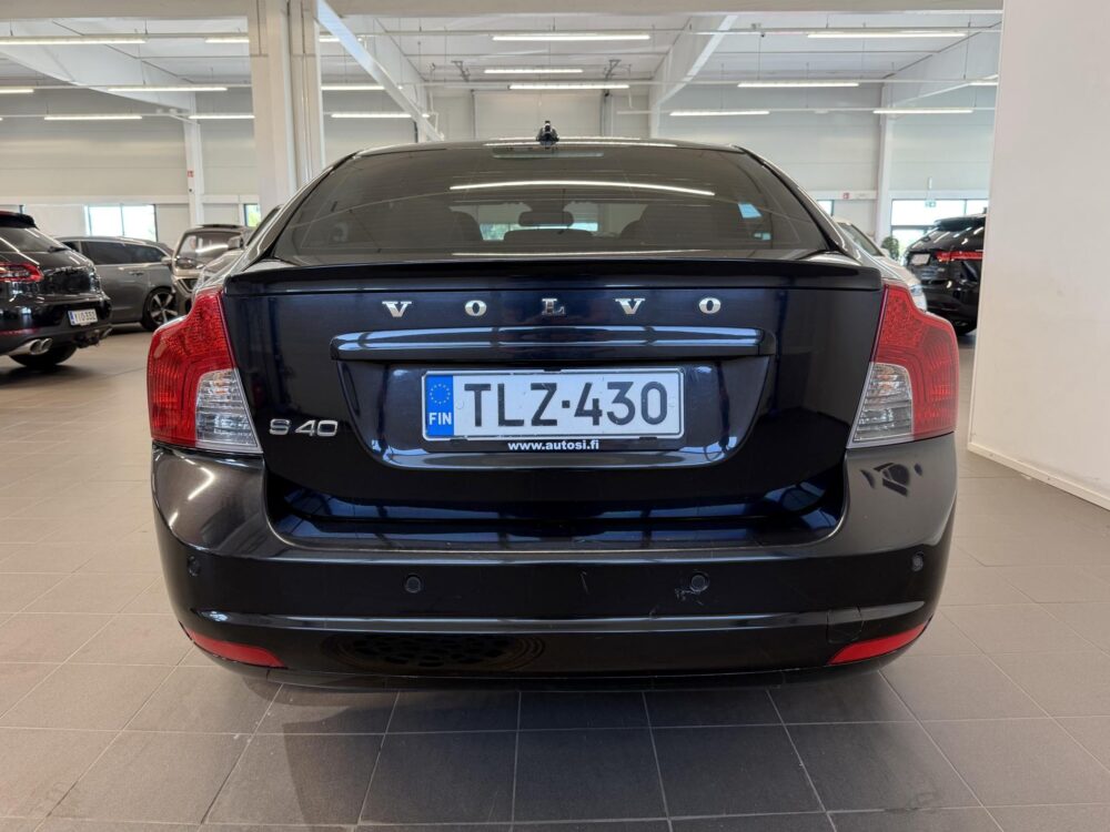 Volvo S40 4