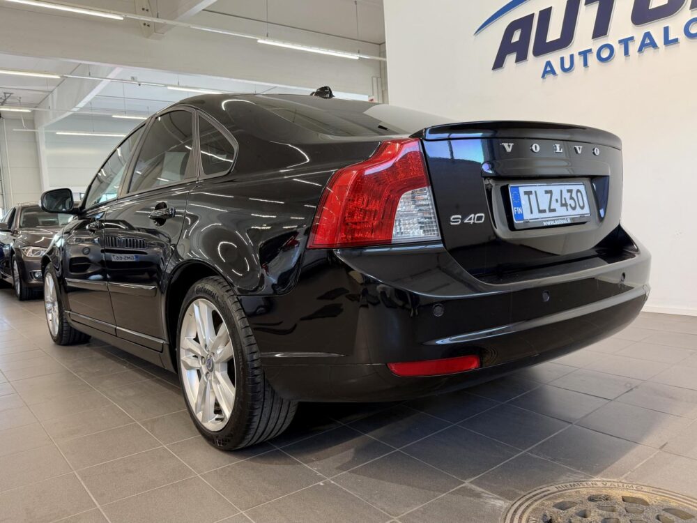 Volvo S40 3