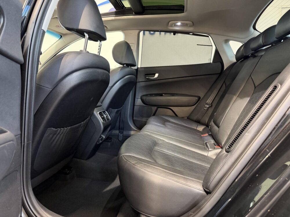 Kia Optima 8