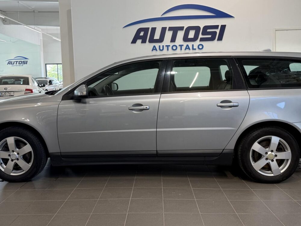 Volvo V70 2