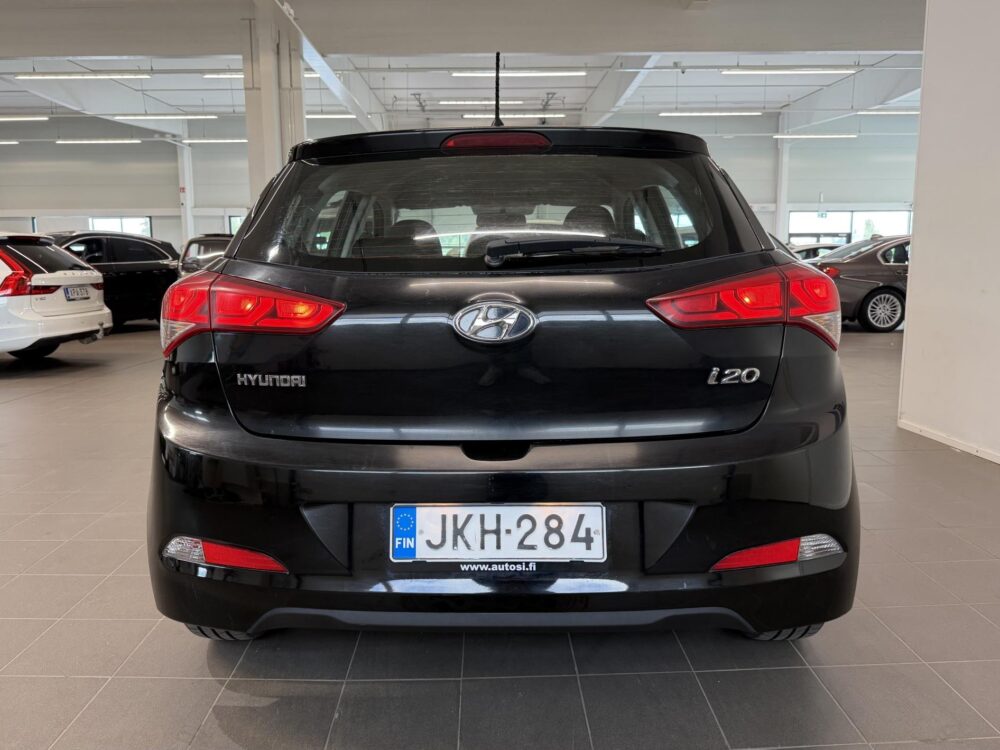Hyundai i20 4