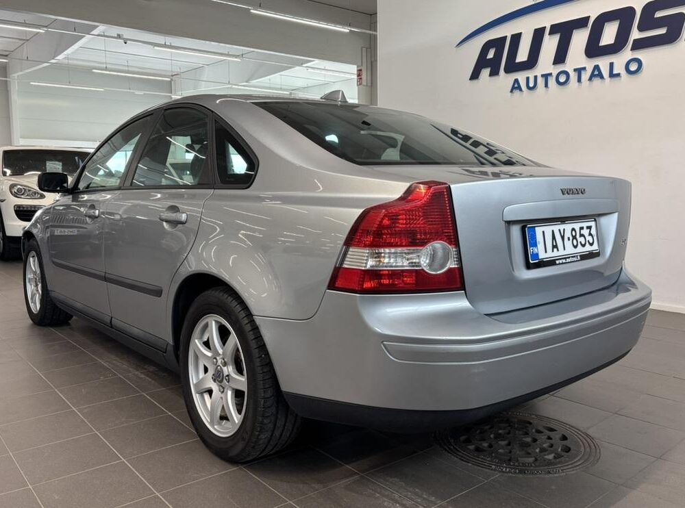 Volvo S40 3