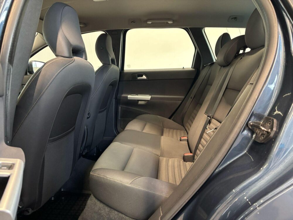 Volvo V50 8