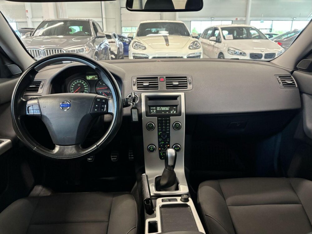 Volvo V50 12