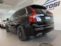 Volvo XC90 4