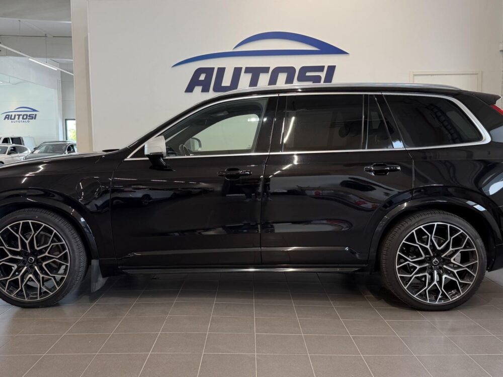 Volvo XC90 2