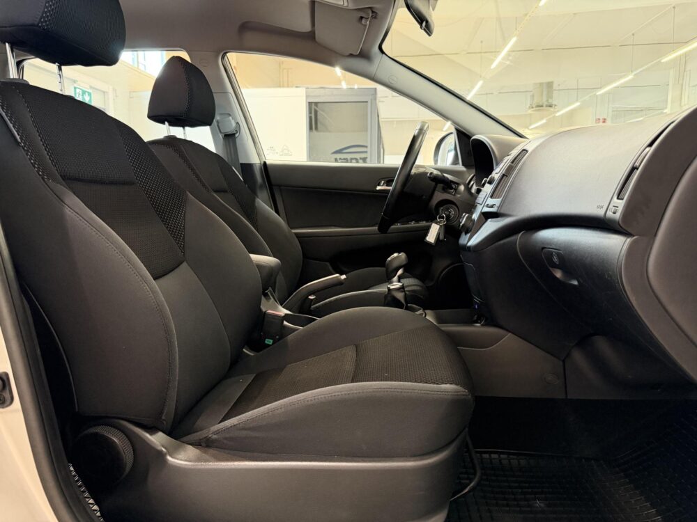 Hyundai i30 10