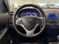 Hyundai i30 14