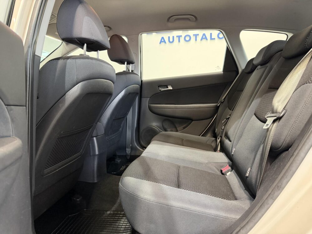 Hyundai i30 8