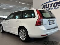Volvo V50 3