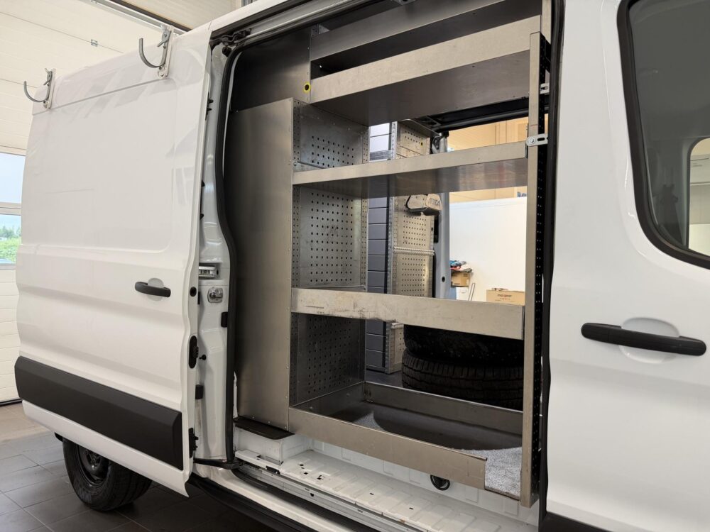 Ford Transit 14