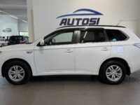 Mitsubishi Outlander PHEV 2