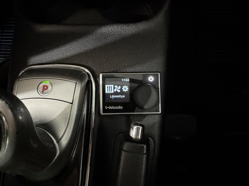 Mitsubishi Outlander PHEV 15