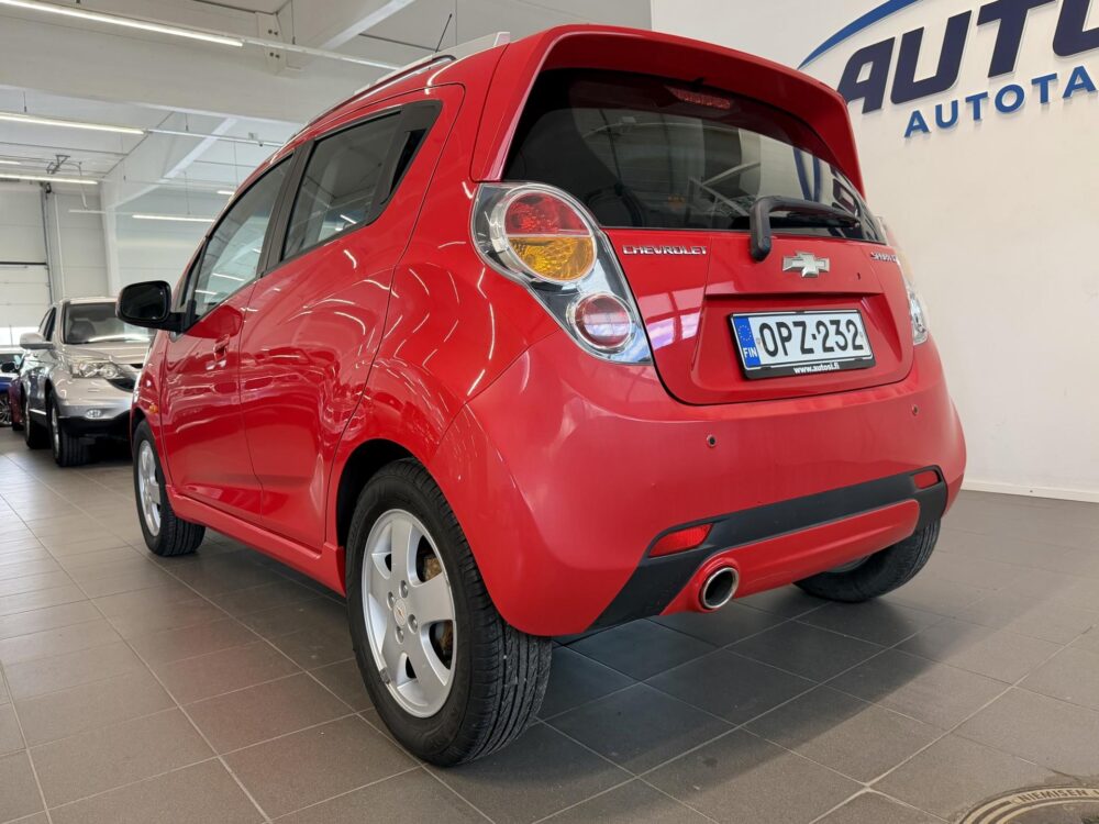 Chevrolet Spark 3