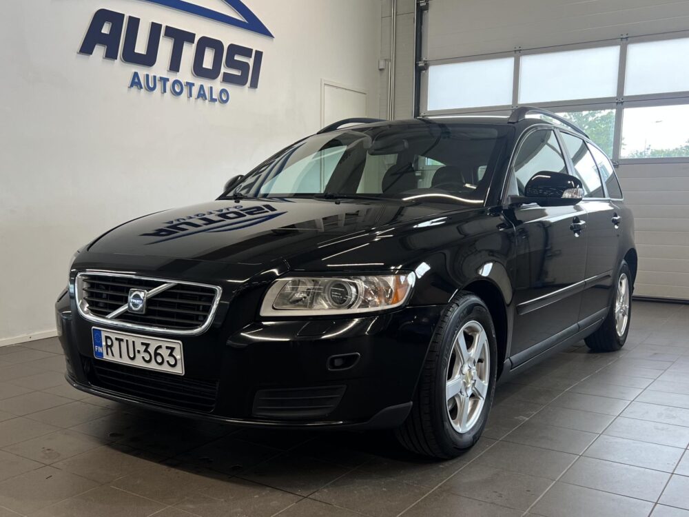 Volvo V50 1